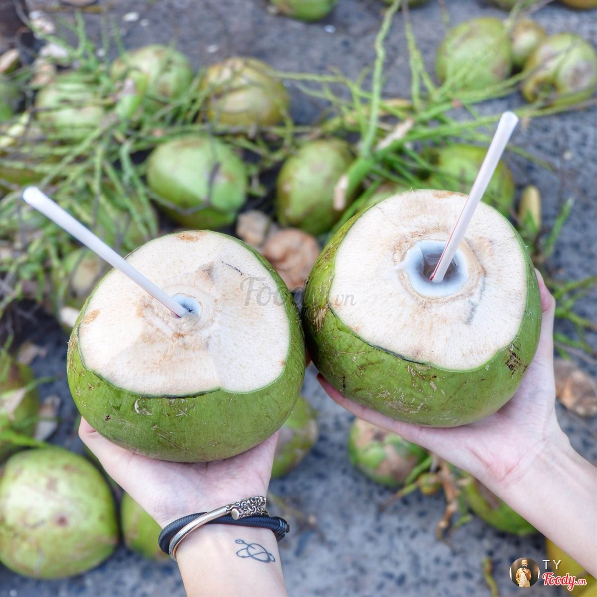 Hấp Dẫn Vs 10 Món Từ Dừa Làm Nức Lòng Giới Trẻ Sg | Bài Viết | Foody.Vn