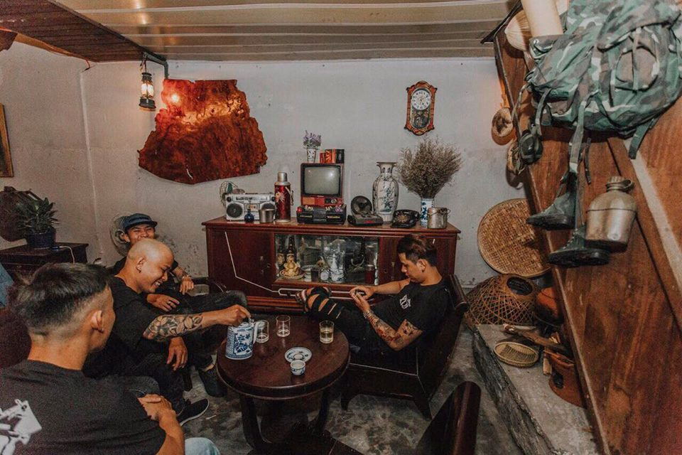 Mơ đi Hội Café on Instagram Đi cà phê ngồi xăm Giống như Mơ là mời bạn  đến nhà chơi thì Vân là một người bạn của Mơ Đi Hội Vân tìm