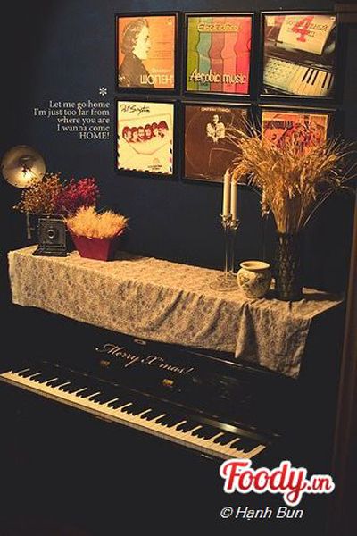 Café piano là một thể loại nhạc hoàn hảo để thưởng thức tách cà phê buổi sáng. Hình ảnh liên quan đến café piano mang lại cho bạn cảm giác yên bình và sảng khoái. Hãy nghe những nốt nhạc lãng mạn và dịu dàng của café piano ngay bây giờ.
