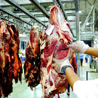 Địa chỉ mua thịt bò sạch yên tâm về giá và chất lượng
