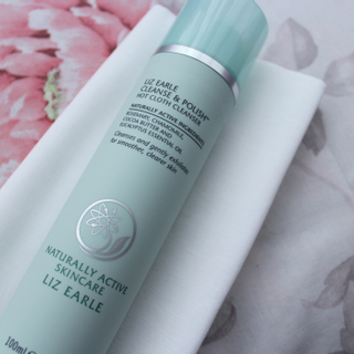Liz Earle Clean & Polish Hot Cloth Cleanser- Naturall Active Ingredients