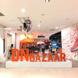 [ĐN] Rút cạn hầu bao ở chợ phiên Danang Bazaar gom hàng sale cuối năm