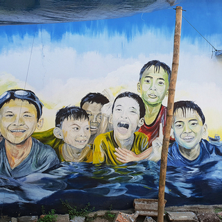Sinh viên Việt Nam làm nên một làng bích họa Tam Hải rực rỡ cả một vùng trời