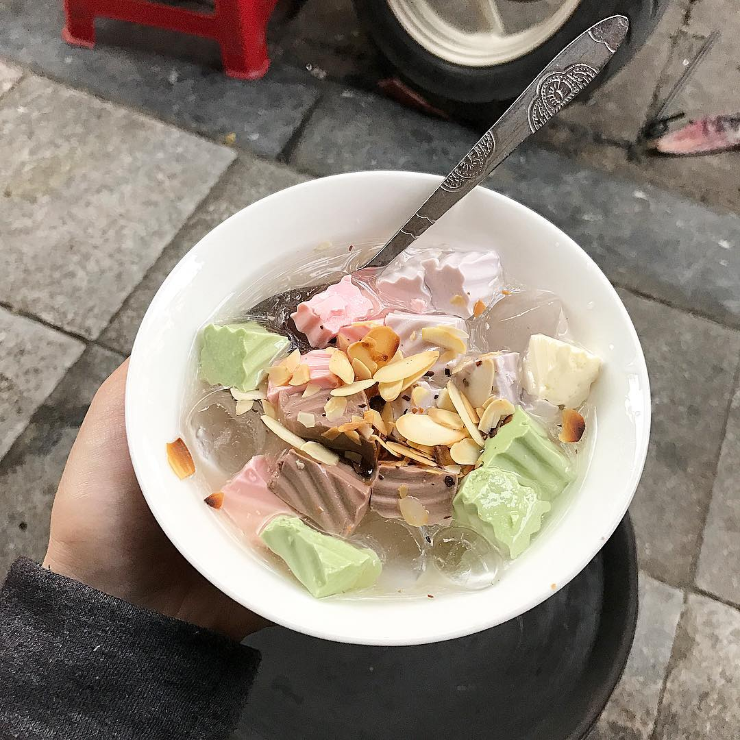 Chè bốn mùa - Hàng Cân