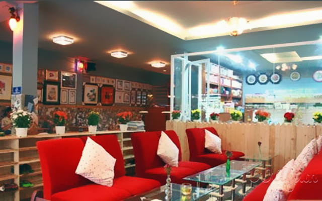 Ari Cafe - Shop 