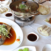 Royal Garden - Cantonese Cuisine - Ẩm Thực Trung Hoa