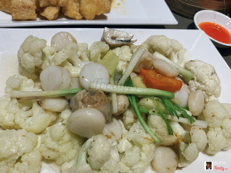 Bông cải trắng xào sò điệp (198k) - 5 sao