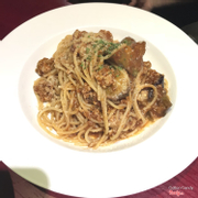 Spaghetti sốt cà chua, thịt băm, cà tím