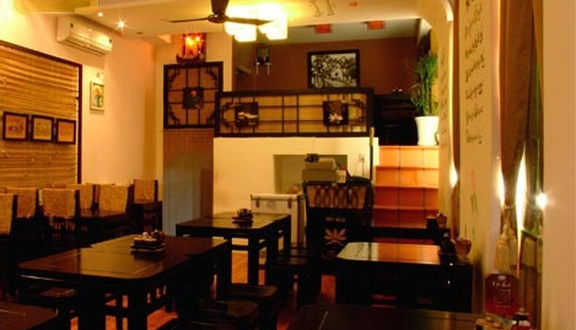 Rất Huế - Nhà Hàng Cafe - Lê Thánh Tôn