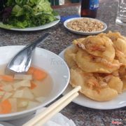 Banh Tom (Fried Shrimp Cracker) Very delicious, the sauce is sweet and good too~