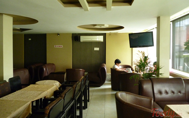 Ánh Gold Cafe