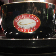 Ly cà phê Highlands