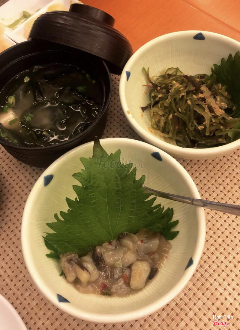 Soup miso - Rong biển trộn mè - Bạch tuột trộn mù tạt