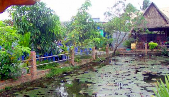 Đồng Nam - Quán Ăn Sân Vườn