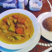 Curry và cơm mexico