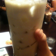 Phuc Long tea latte