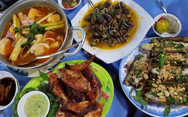 Tham quan hải sản hải sản trấn vũ khám phá tại Việt Nam