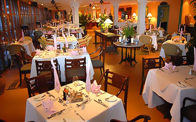 Indochine Cafe & Restaurant - Furama Resort