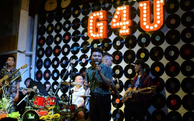 G4U - Acoustic Cafe