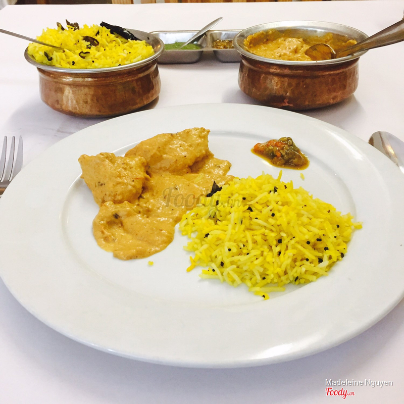 Lemon rice and chicken shahi korma