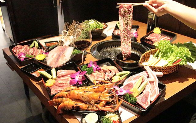 Fujiya Restaurant - Yakiniku Nabe Buffet