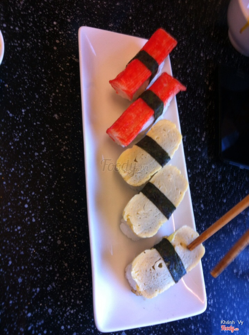 sushi thanh cua + trứng cuộn