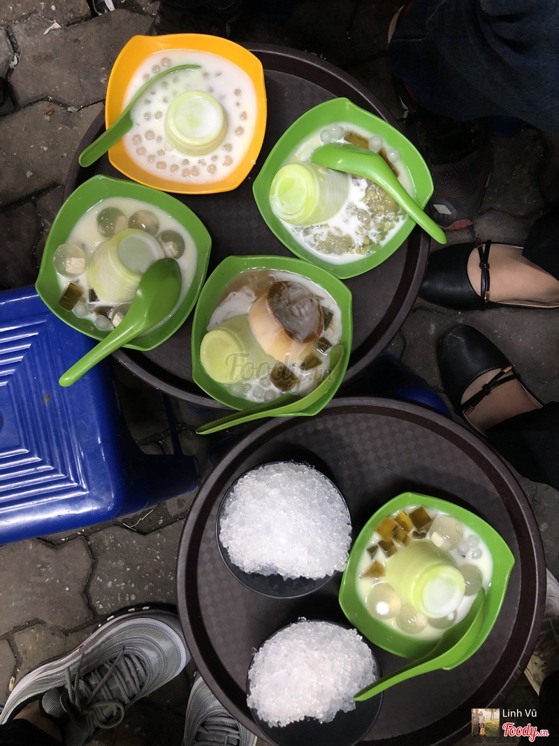 Sữa Chua Ông Già Tóc Bạc ở Hà Nội