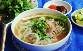 The Noodle House - Phở Gà Đệ Nhất Tràng An - Kđt Embassy Garden Ở Hà Nội |  Foody.Vn