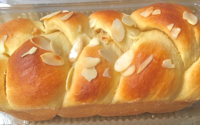 Jutien Bakery - Bánh Mì - Hương Lộ 2