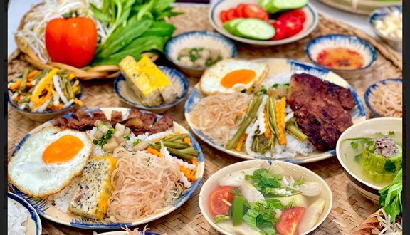 Bếp Cơm Tấm - Chuyên Món Ăn Sài Gòn - Thái Hà