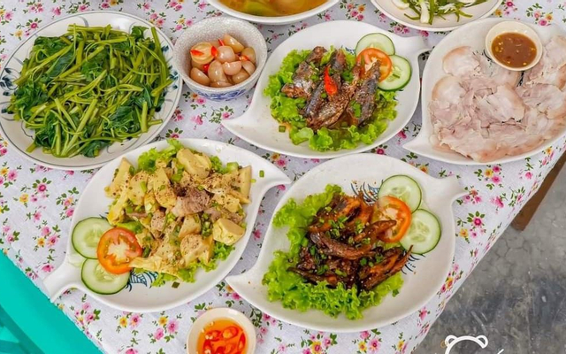 Chợ Xưa - Restaurant & Bar - Nguyễn Hữu Thọ