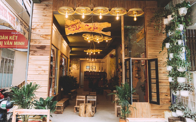 Đá Cafe - Coffee - Cô Giang