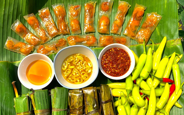 Bếp O Nga - Bánh Lọc Gói & Ít Trần - Phạm Văn Hai