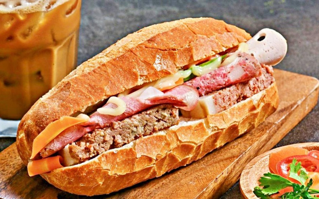 Bánh Mì Nghé - Trà Chanh & Trà Sữa - Hồ Tùng Mậu