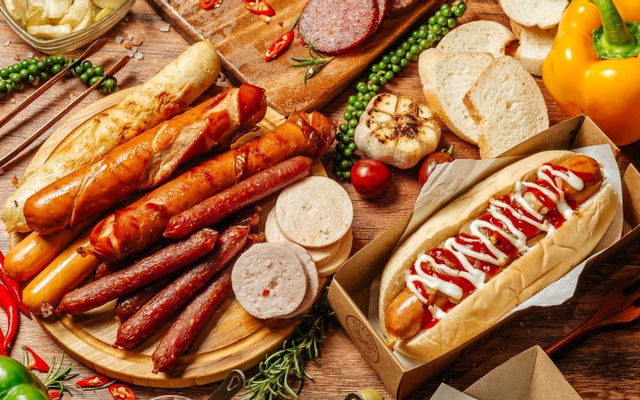 FRITZ Xúc Xích Đức & Hotdogs - Bánh Mì Xúc Xích -  Trần Xuân Soạn