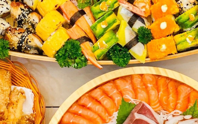 Sashimi Sushi Cơm Bento - Đồ Ăn Nhật - Lương Thế Vinh