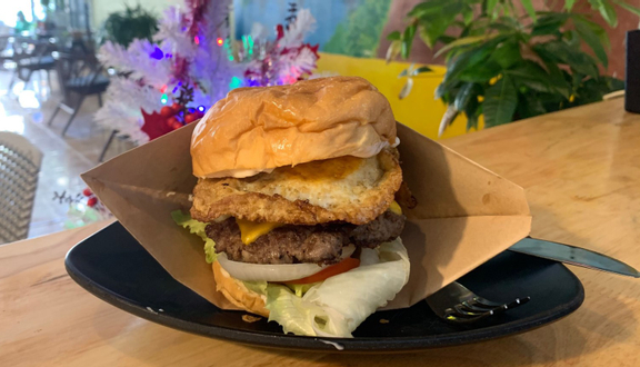 Burger House - Dương Đình Nghệ