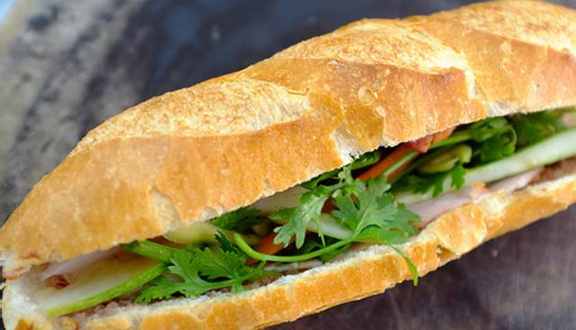 Bánh Mì Song Hùng - Trần Quang Diệu