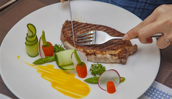 Le Monde Steak - Trần Thái Tông