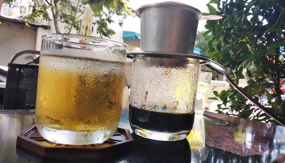 Bụi - Cafe, Nước Ép & Sinh Tố