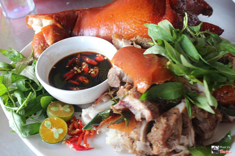 Hoàng Cương - Chân Giò Quay Rút Xương Ở Quận Cầu Giấy, Hà Nội | Foody.Vn