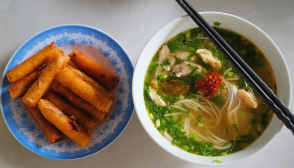 Bánh Canh Cô Ninh Ba Đồn Quảng Bình