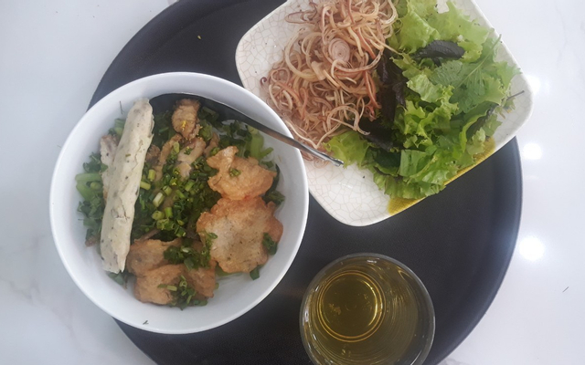 Hải Vân - Bánh Đa Cá Rô Đồng - Nguyễn Khuyến