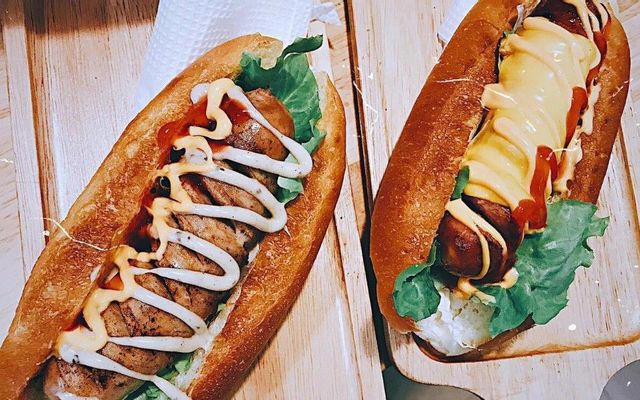 SOT - Bánh Mì Hotdog - Điện Biên Phủ