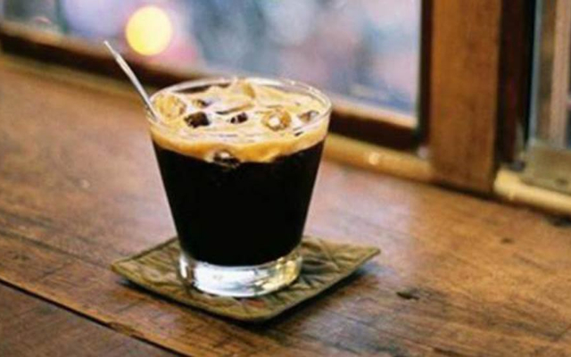 T&D Coffee: Cùng khám phá hương vị mới lạ tại T&D Coffee với các ly cà phê đặc biệt, từ cà phê phin đậm đà đến cappuccino sánh mịn. Hương thơm sẽ khiến bạn muốn thử ngay từ lần đầu tiên.