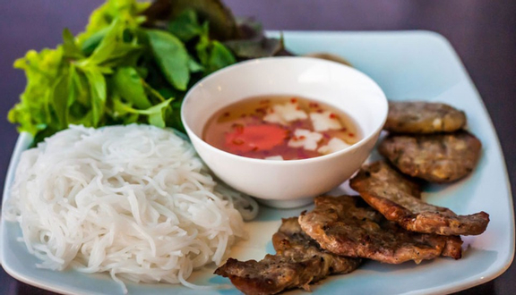 Hà Thành Quán - Tố Hữu Ở Quận Nam Từ Liêm, Hà Nội | Foody.Vn