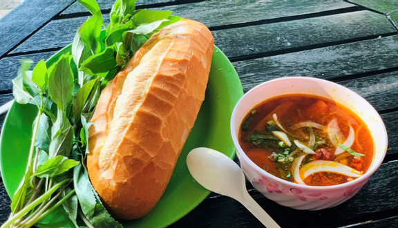 Bò Kho Bánh Mì - Nguyễn Phúc Chu