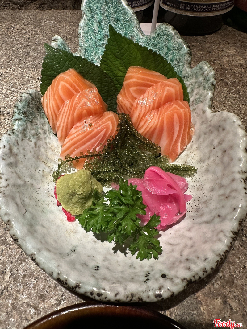 Sashimi cá hồi