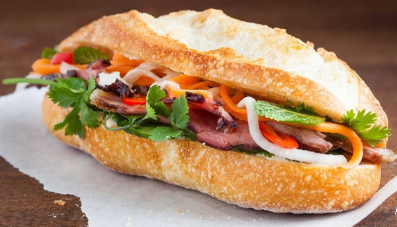 Bánh Mì Bình Định Bread Tom - Tân Sơn Nhì