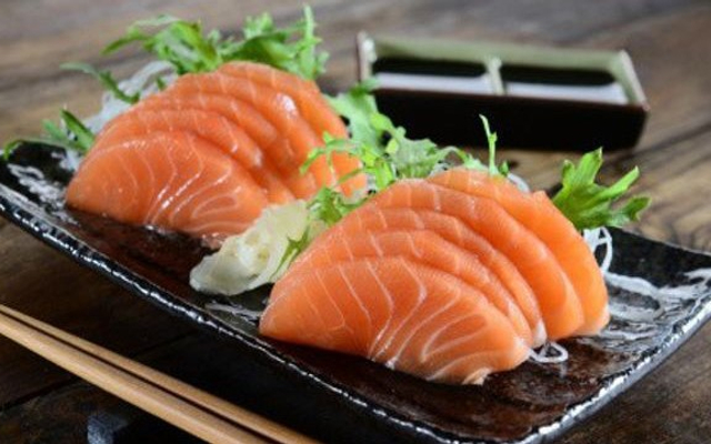 TL Sushi & Sashimi - 144/15B Phan Văn Hân